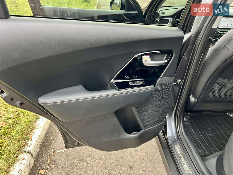 Внедорожник / Кроссовер Kia Niro 2019 в Ровно