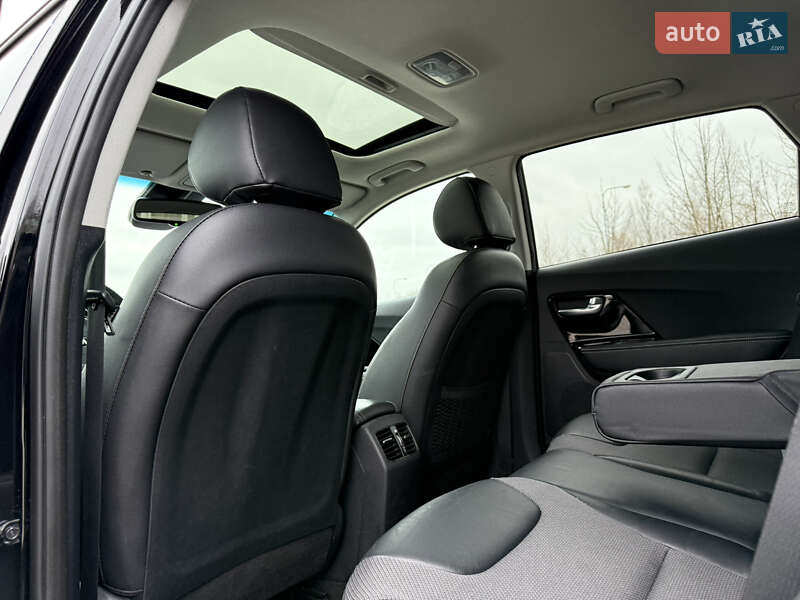 Внедорожник / Кроссовер Kia Niro 2021 в Львове