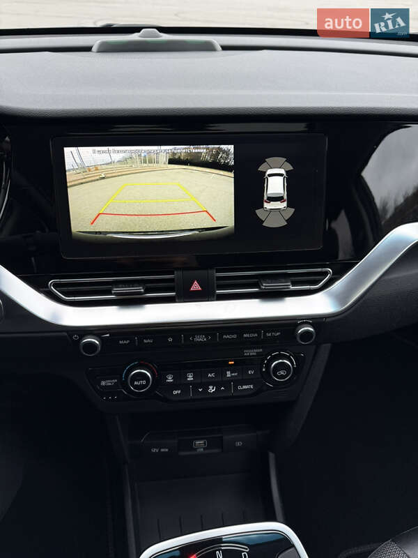 Внедорожник / Кроссовер Kia Niro 2021 в Львове