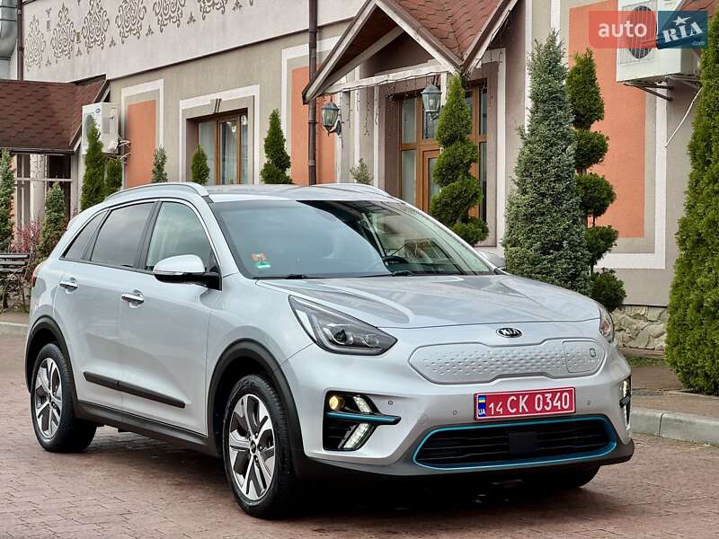 Внедорожник / Кроссовер Kia Niro 2020 в Стрые фото 39 Внедорожник / Кроссовер Kia Niro 2020 в Стрые