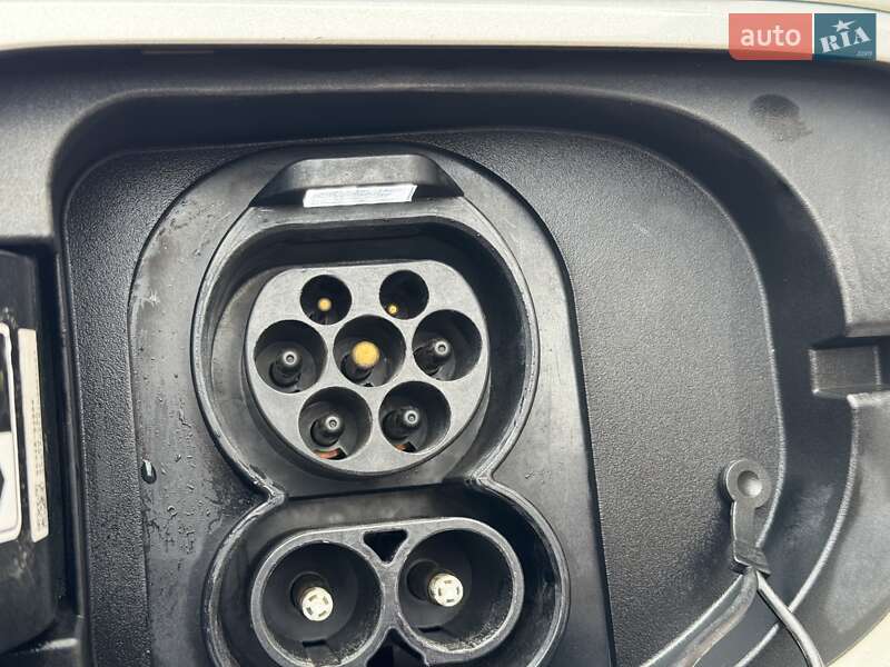 Внедорожник / Кроссовер Kia Niro 2020 в Стрые фото 64 Внедорожник / Кроссовер Kia Niro 2020 в Стрые