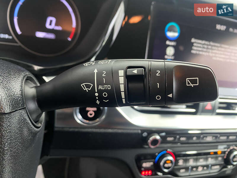 Внедорожник / Кроссовер Kia Niro 2020 в Львове