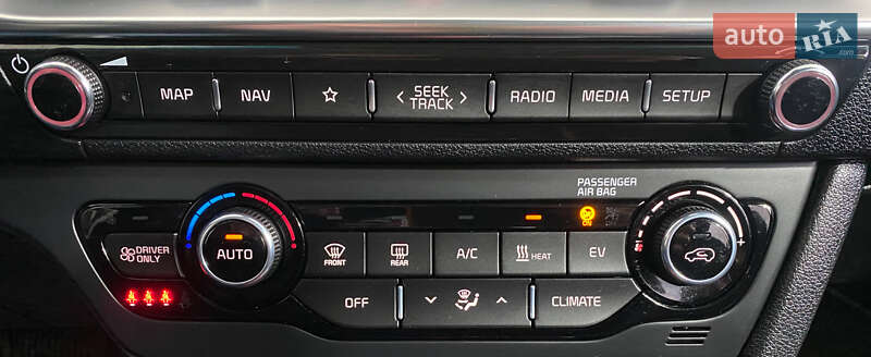 Внедорожник / Кроссовер Kia Niro 2020 в Львове