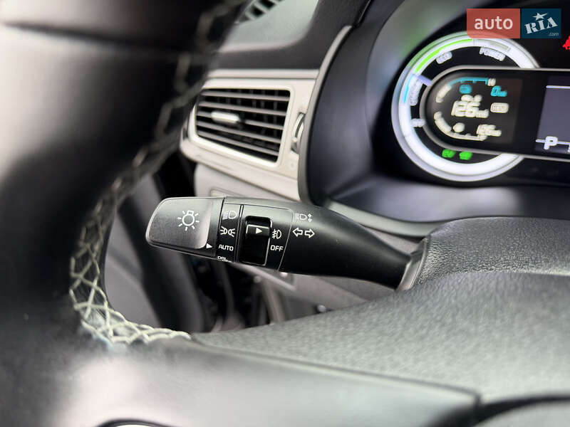 Внедорожник / Кроссовер Kia Niro 2018 в Виннице