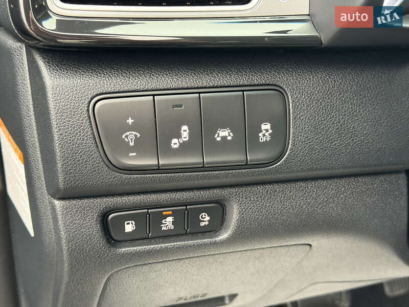 Внедорожник / Кроссовер Kia Niro 2018 в Виннице