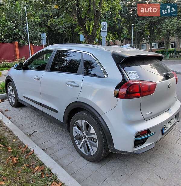 Внедорожник / Кроссовер Kia Niro 2019 в Львове
