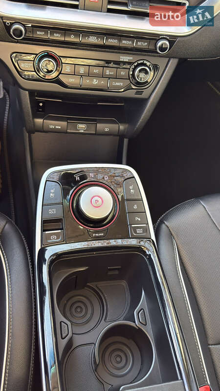 Позашляховик / Кросовер Kia Niro 2020 в Тернополі