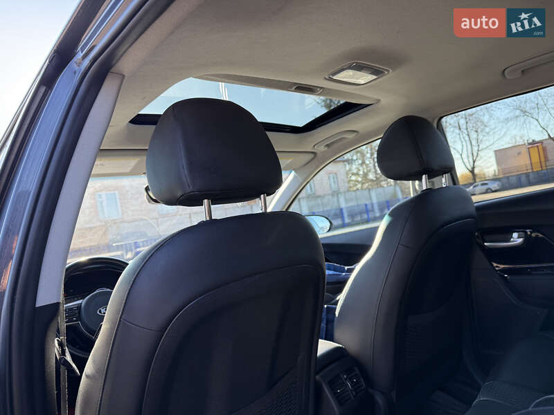 Внедорожник / Кроссовер Kia Niro 2020 в Тернополе
