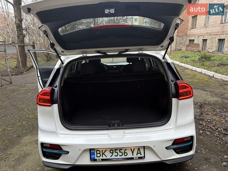 Позашляховик / Кросовер Kia Niro 2021 в Рівному фото 12 Позашляховик / Кросовер Kia Niro 2021 в Рівному