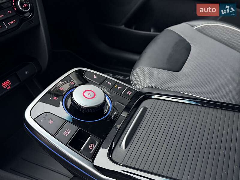 Внедорожник / Кроссовер Kia Niro 2021 в Дрогобыче