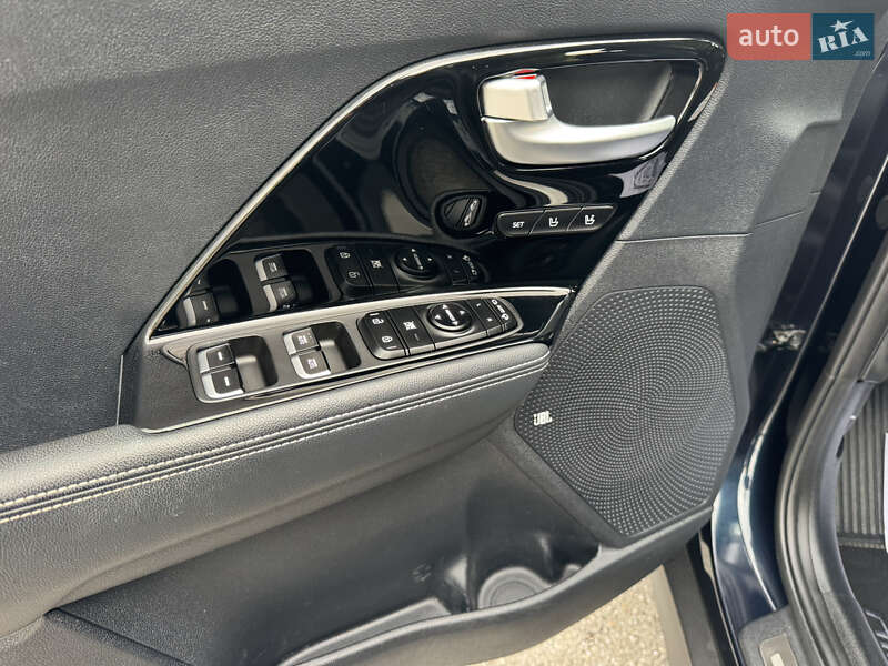 Внедорожник / Кроссовер Kia Niro 2020 в Дубно