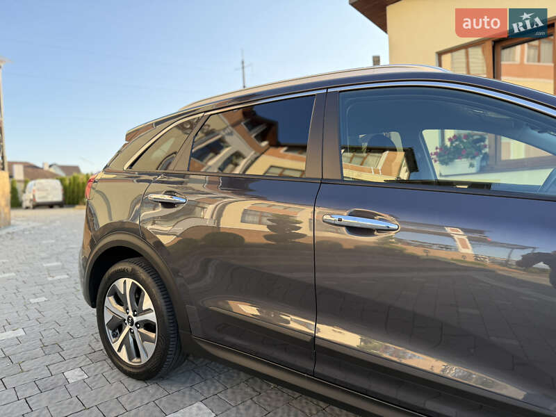 Позашляховик / Кросовер Kia Niro 2020 в Трускавці