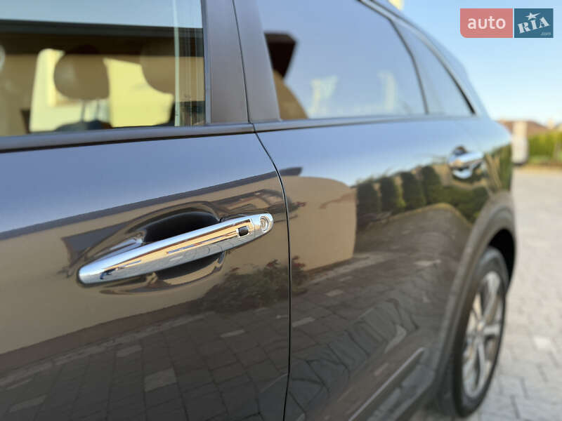 Позашляховик / Кросовер Kia Niro 2020 в Трускавці