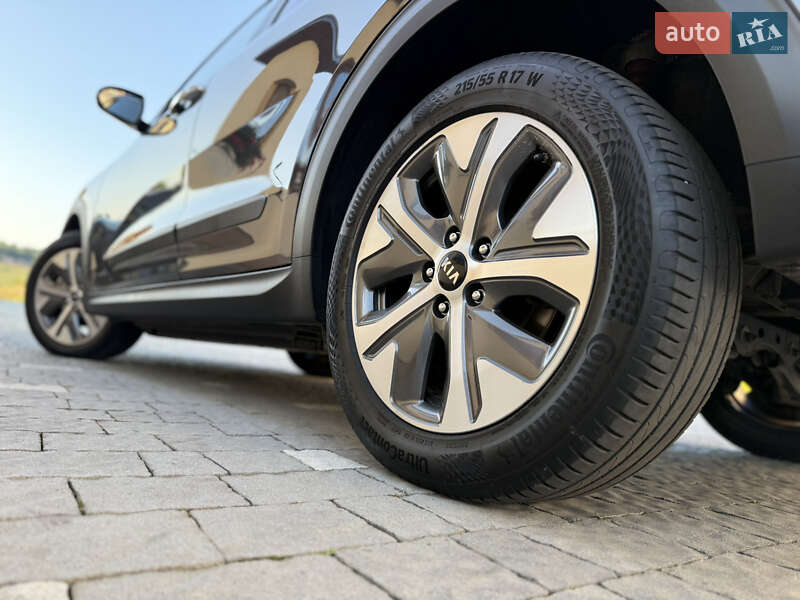 Позашляховик / Кросовер Kia Niro 2020 в Трускавці