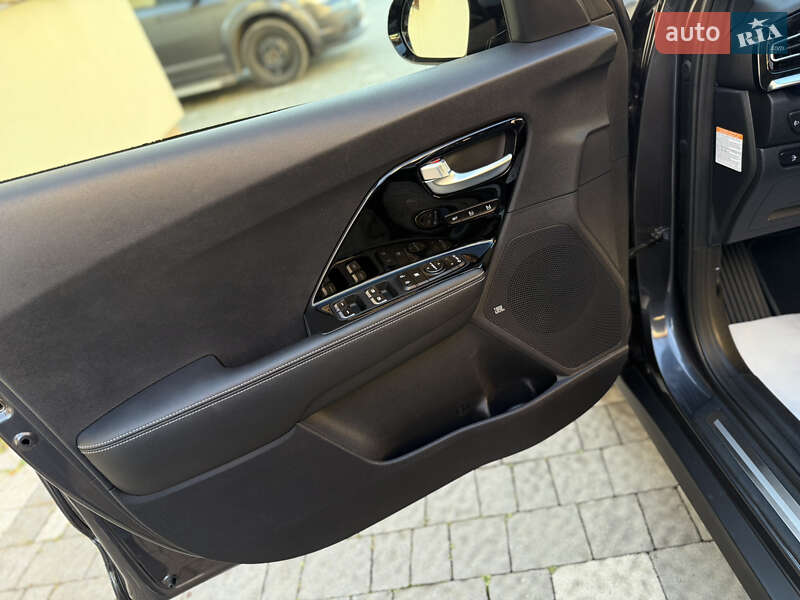 Позашляховик / Кросовер Kia Niro 2020 в Трускавці