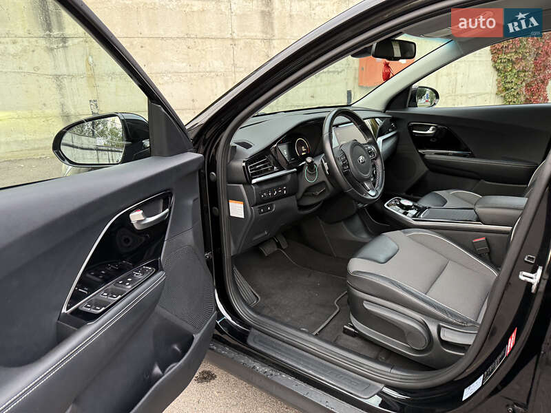 Внедорожник / Кроссовер Kia Niro 2021 в Ровно