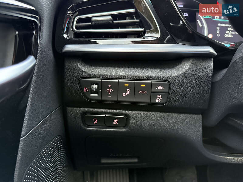 Внедорожник / Кроссовер Kia Niro 2021 в Ровно