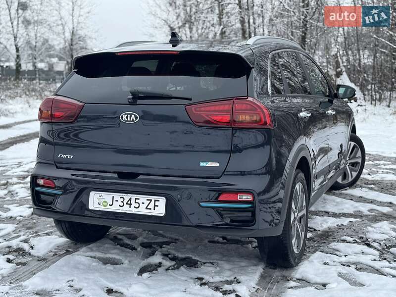 Внедорожник / Кроссовер Kia Niro 2020 в Хмельницком