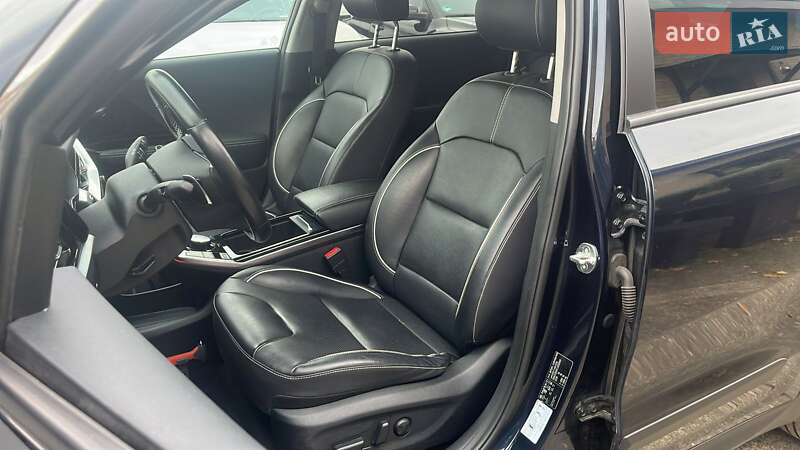 Внедорожник / Кроссовер Kia Niro 2020 в Хмельницком