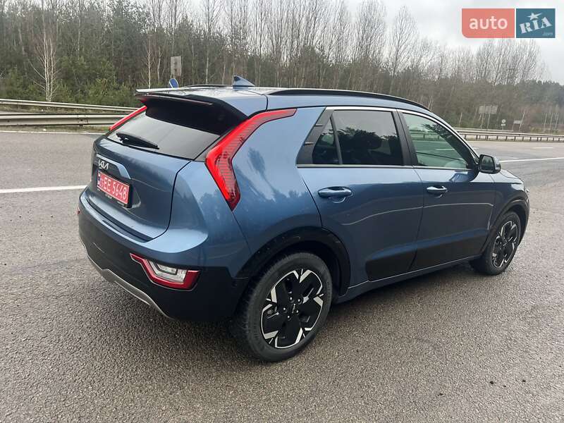 Внедорожник / Кроссовер Kia Niro 2023 в Львове