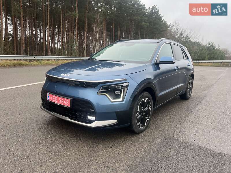 Внедорожник / Кроссовер Kia Niro 2023 в Львове