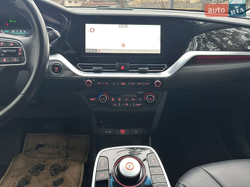 Позашляховик / Кросовер Kia Niro 2020 в Києві