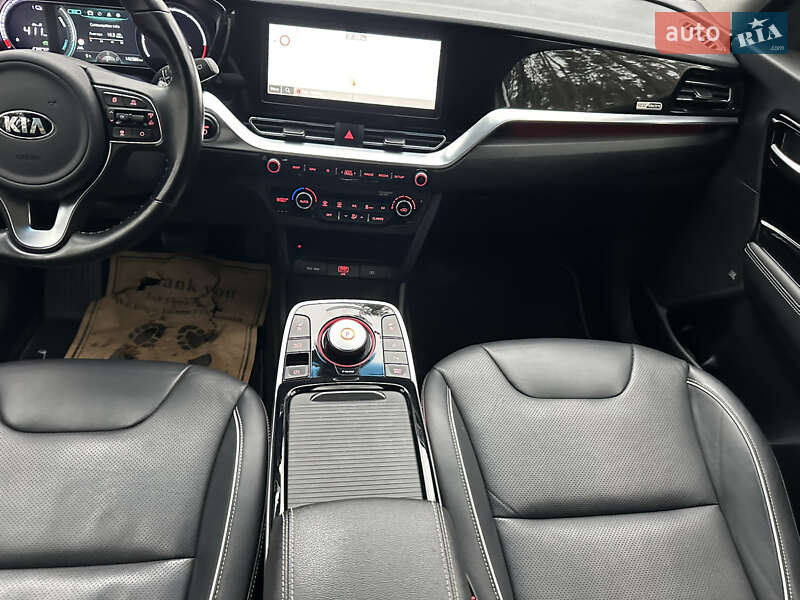 Позашляховик / Кросовер Kia Niro 2020 в Києві