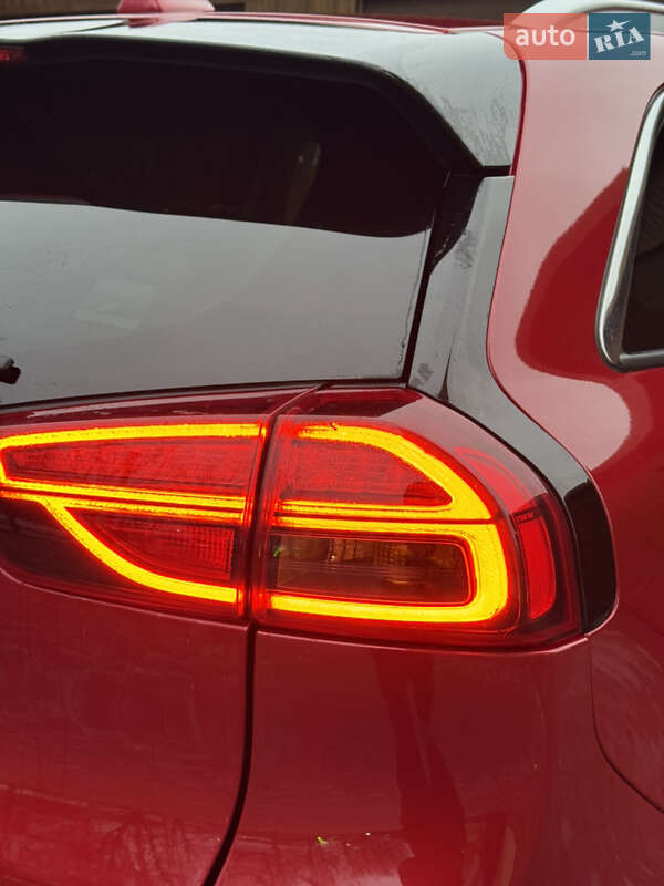 Позашляховик / Кросовер Kia Niro 2020 в Тернополі