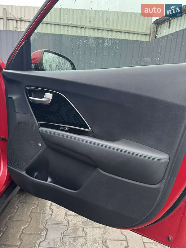 Позашляховик / Кросовер Kia Niro 2020 в Тернополі