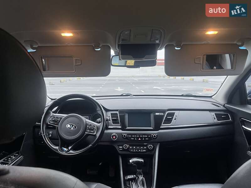 Позашляховик / Кросовер Kia Niro 2019 в Львові фото 16 Позашляховик / Кросовер Kia Niro 2019 в Львові
