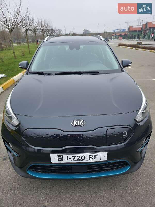 Внедорожник / Кроссовер Kia Niro 2020 в Ирпене