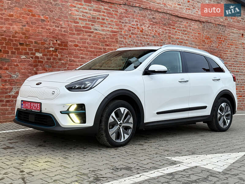 Внедорожник / Кроссовер Kia Niro 2020 в Тернополе фото 21 Внедорожник / Кроссовер Kia Niro 2020 в Тернополе
