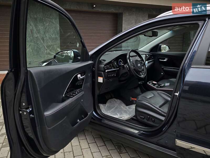 Внедорожник / Кроссовер Kia Niro 2020 в Тернополе