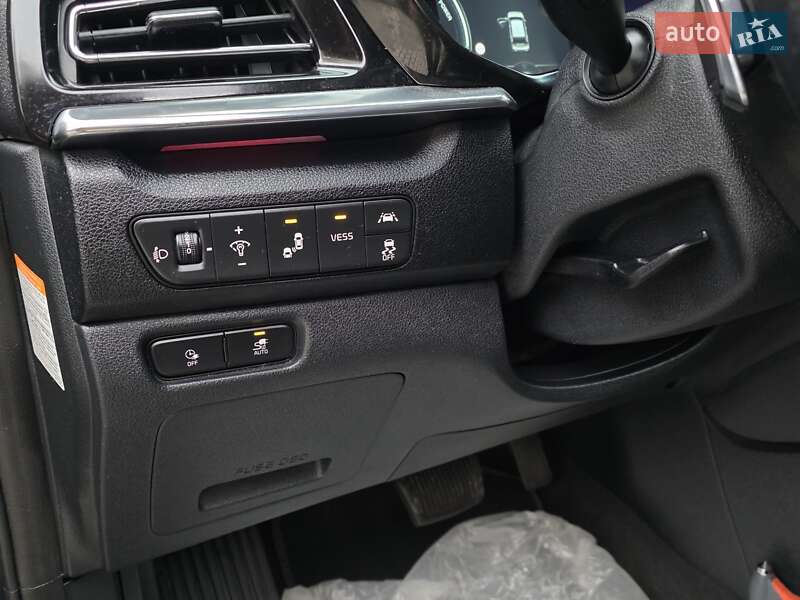 Внедорожник / Кроссовер Kia Niro 2020 в Тернополе