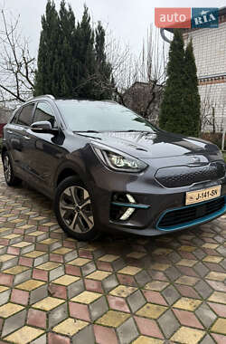 Внедорожник / Кроссовер Kia Niro 2021 в Казатине