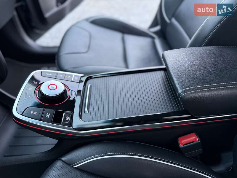 Позашляховик / Кросовер Kia Niro 2020 в Дрогобичі