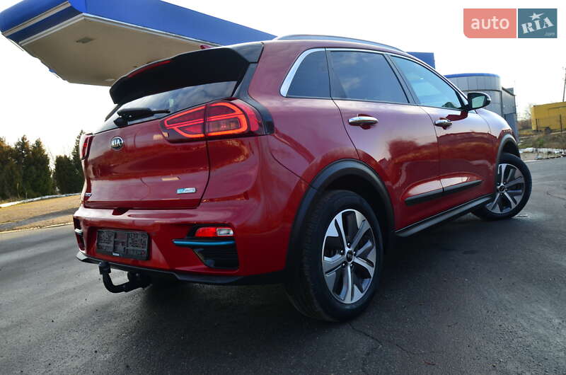 Внедорожник / Кроссовер Kia Niro 2021 в Дрогобыче