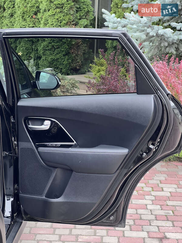 Внедорожник / Кроссовер Kia Niro 2021 в Тернополе