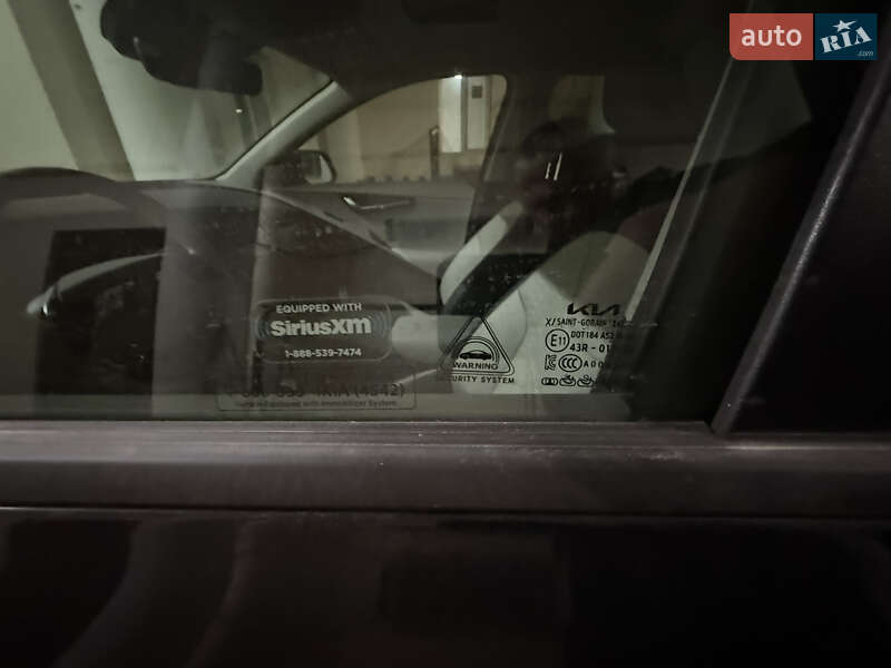 Позашляховик / Кросовер Kia Niro 2023 в Умані