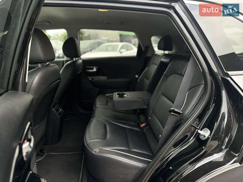 Внедорожник / Кроссовер Kia Niro 2020 в Львове фото 22 Внедорожник / Кроссовер Kia Niro 2020 в Львове