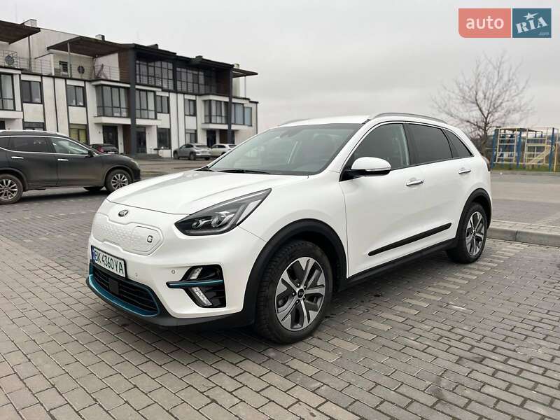 Внедорожник / Кроссовер Kia Niro 2019 в Ровно
