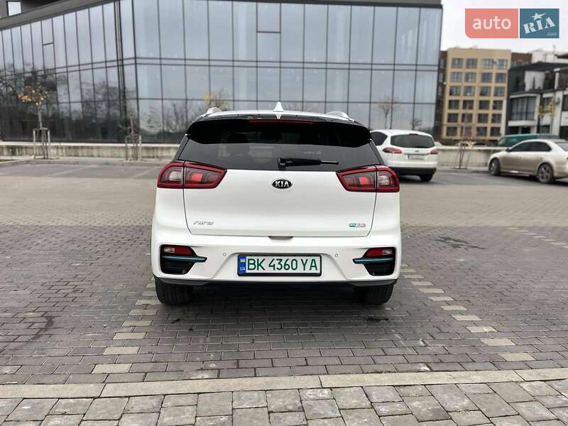 Внедорожник / Кроссовер Kia Niro 2019 в Ровно