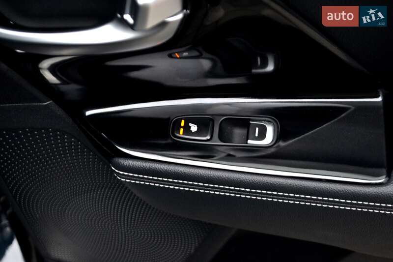 Позашляховик / Кросовер Kia Niro 2020 в Хмельницькому фото 68 Позашляховик / Кросовер Kia Niro 2020 в Хмельницькому