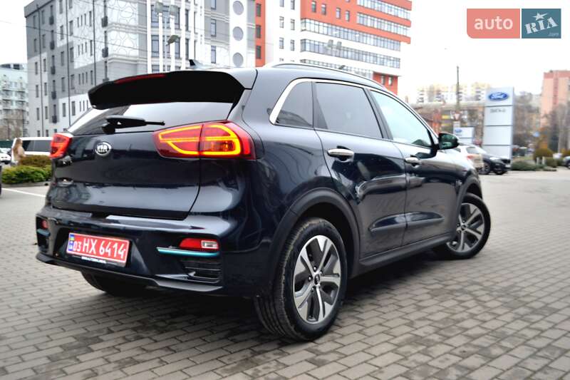 Позашляховик / Кросовер Kia Niro 2020 в Хмельницькому фото 91 Позашляховик / Кросовер Kia Niro 2020 в Хмельницькому