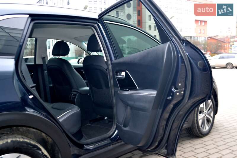 Позашляховик / Кросовер Kia Niro 2020 в Хмельницькому фото 196 Позашляховик / Кросовер Kia Niro 2020 в Хмельницькому