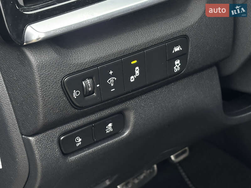 Внедорожник / Кроссовер Kia Niro 2021 в Львове