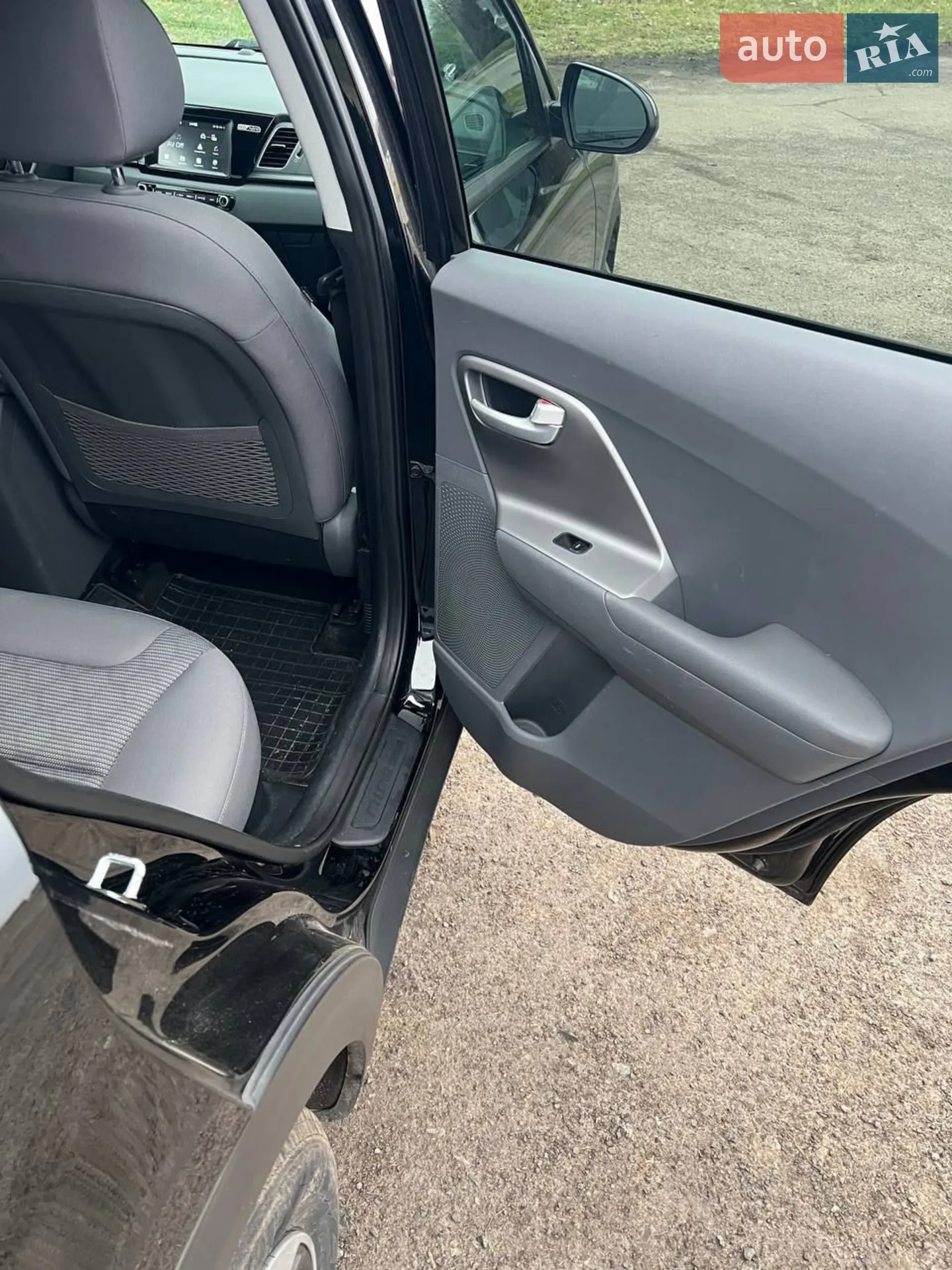 2017 Kia Niro - мініатюра 5