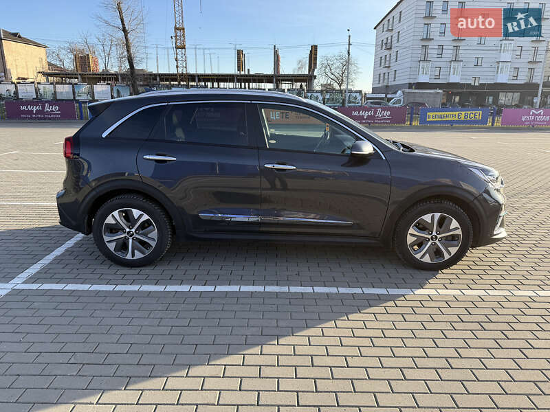 Внедорожник / Кроссовер Kia Niro 2020 в Тернополе