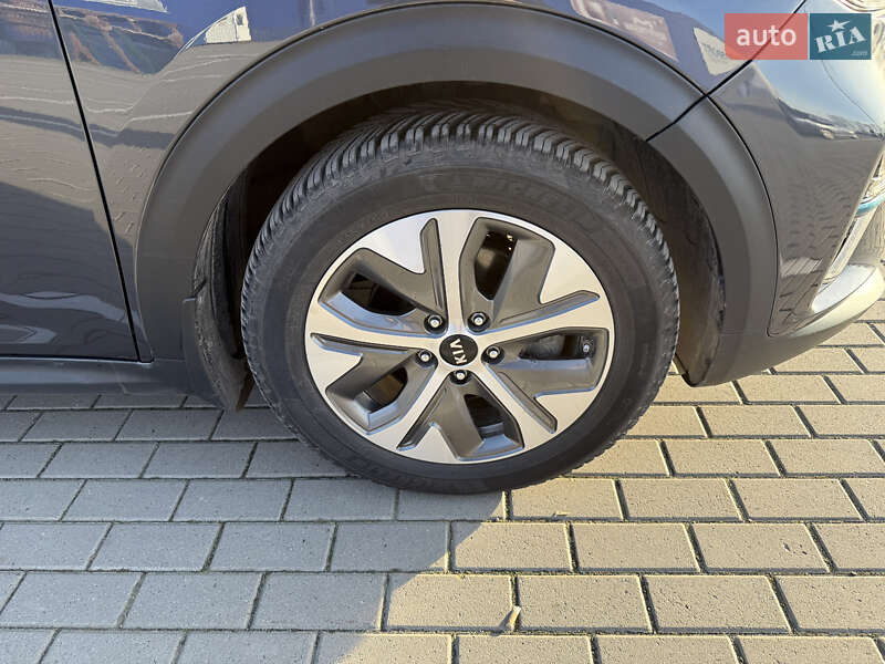 Внедорожник / Кроссовер Kia Niro 2020 в Тернополе