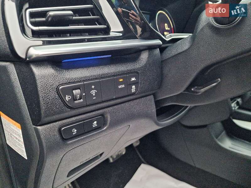 Позашляховик / Кросовер Kia Niro 2020 в Вінниці